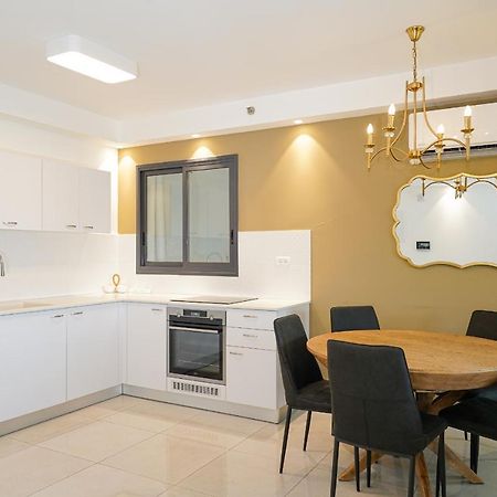 Maorissimo Tower Apartman Akkó Kültér fotó
