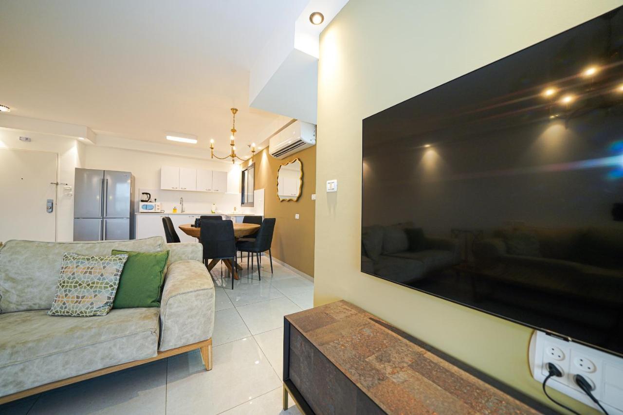 Maorissimo Tower Apartman Akkó Kültér fotó